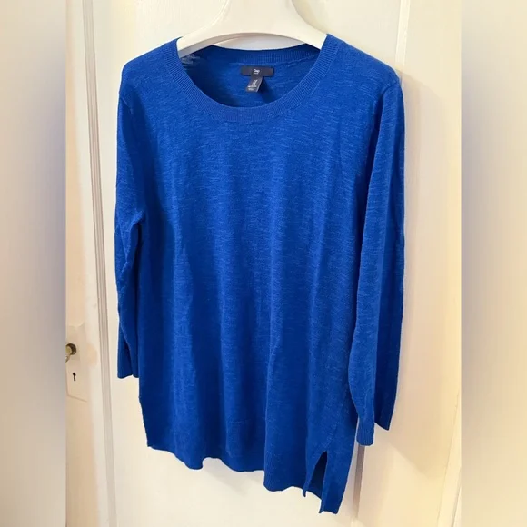LOVELY GAP BLUE THIN KNIT SWEATER 3/4 SLEEVE - Picture 11 of 11